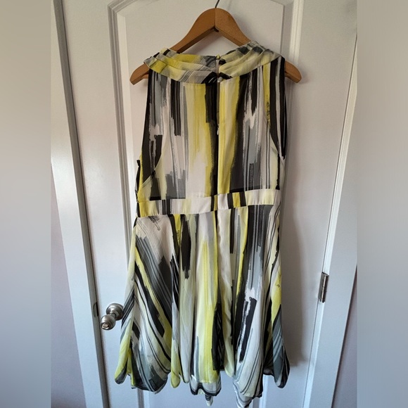 Ricki’s size 16 party dress - Picture 3 of 3